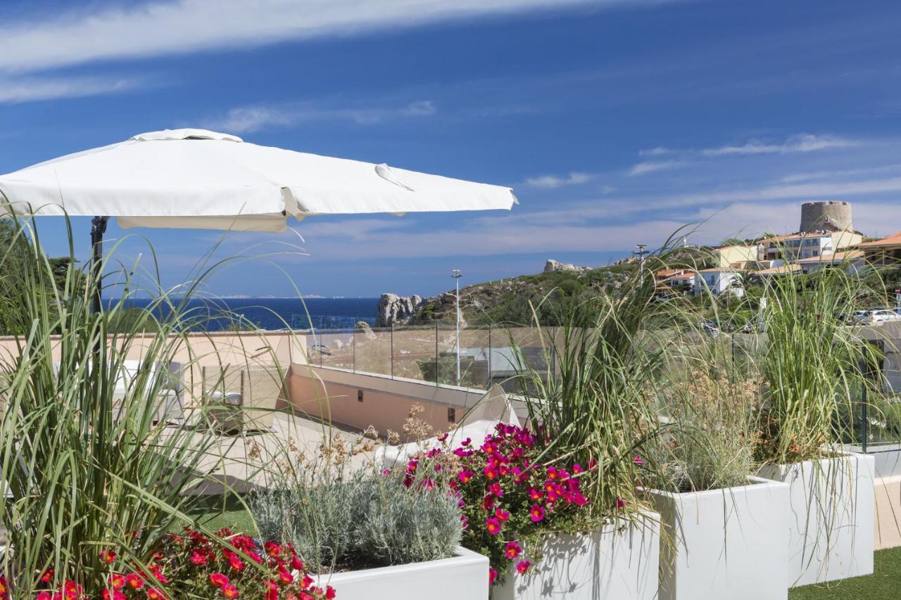 Hotel Corallaro Санта Тереза Галура Екстериор снимка