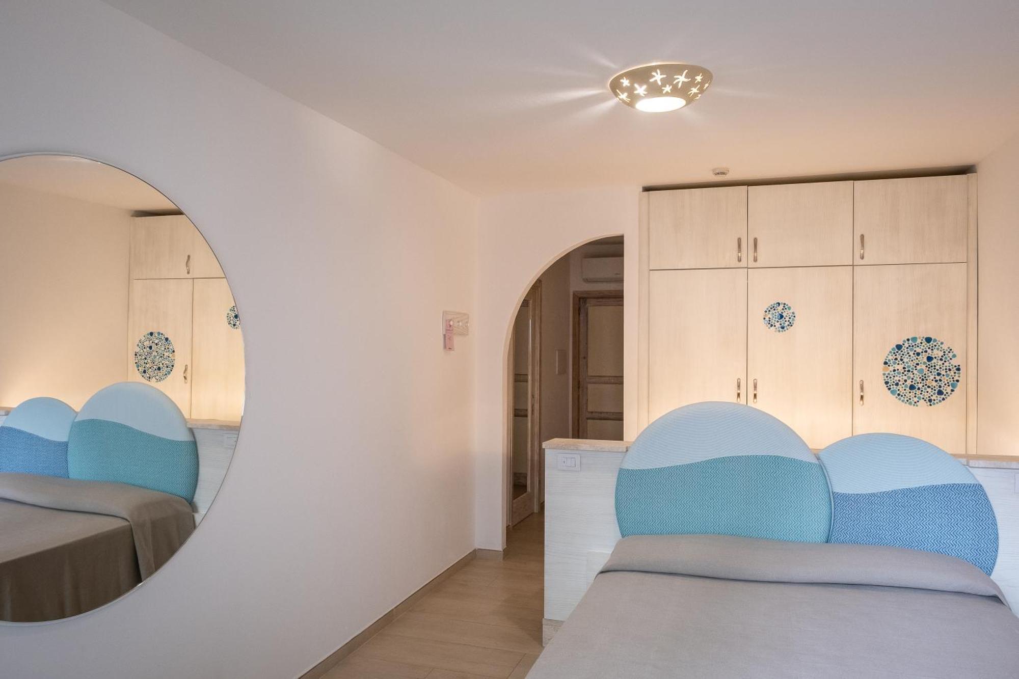 Hotel Corallaro Санта Тереза Галура Екстериор снимка