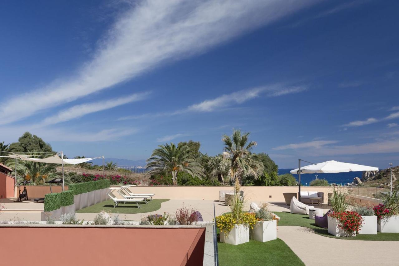 Hotel Corallaro Санта Тереза Галура Екстериор снимка
