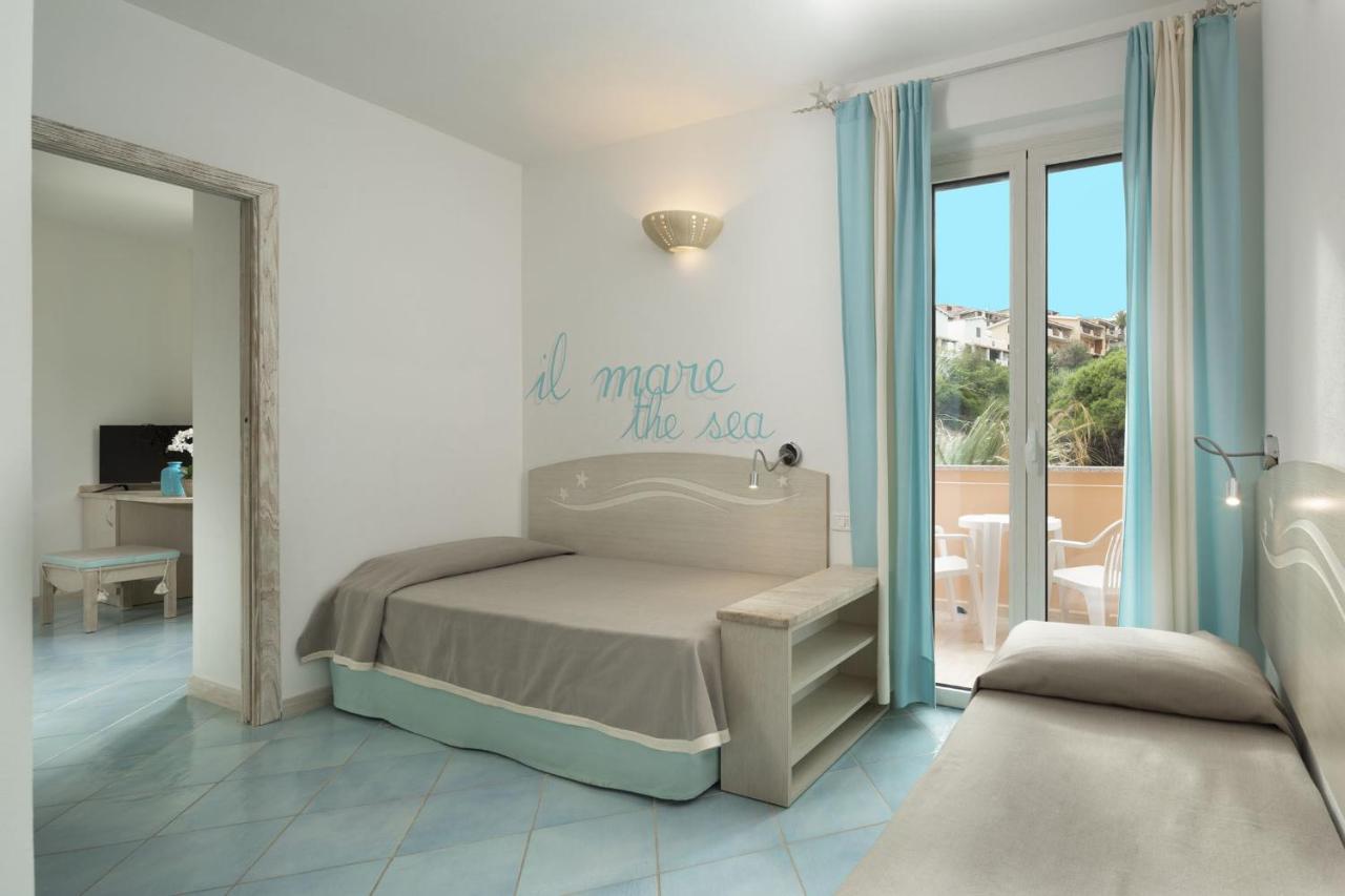 Hotel Corallaro Санта Тереза Галура Екстериор снимка
