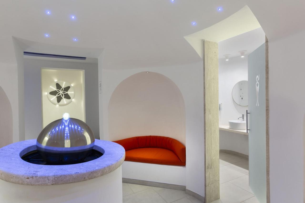 Hotel Corallaro Санта Тереза Галура Екстериор снимка